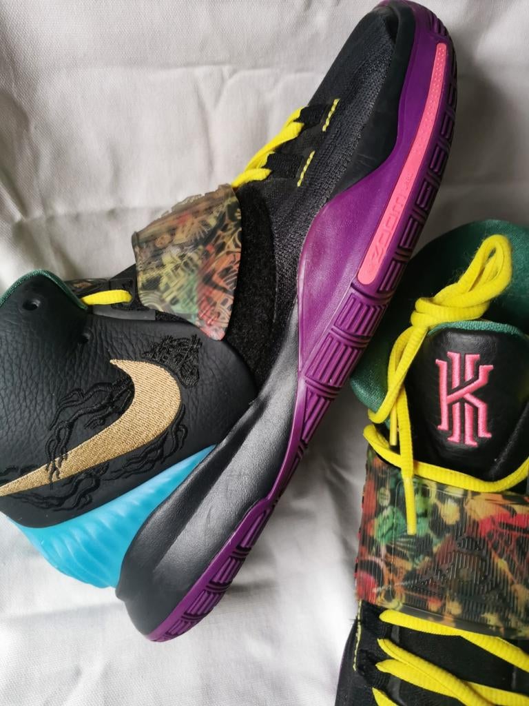 Nike kyrie 6 Chinese new year 2020 maat 44.5, Ophalen of Verzenden, Zo goed als nieuw
