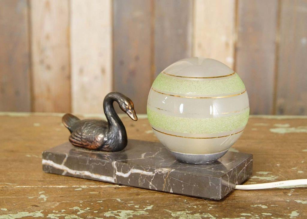 Oude Franse art deco lamp met zwaan op marmeren voet lampje, Antiek en Kunst, Ophalen of Verzenden