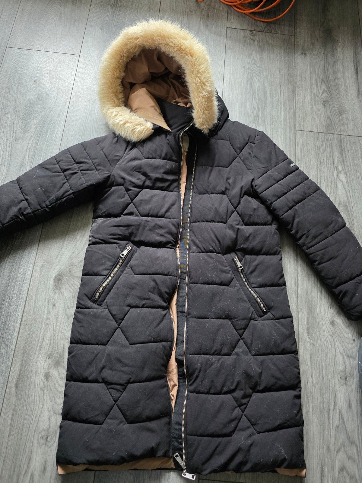 Mooie lange winterjas merk Esprit maat M, Maat 38/40 (M), Zwart, Ophalen of Verzenden, Zo goed als nieuw