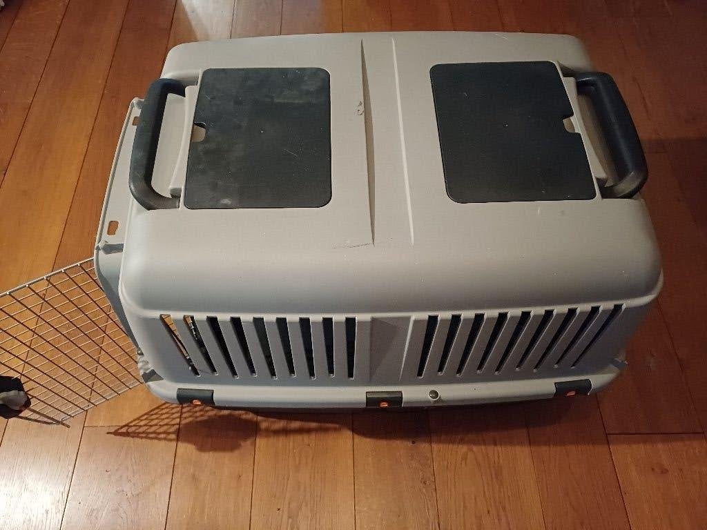 Transport  / Reisbox Bracco travel 5, Dieren en Toebehoren, Ophalen, Zo goed als nieuw
