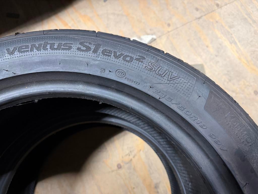 235/50/19 Hankook zomer demobanden, Auto-onderdelen, Banden en Velgen, 19 inch, Ophalen of Verzenden, 235 mm, Band(en)