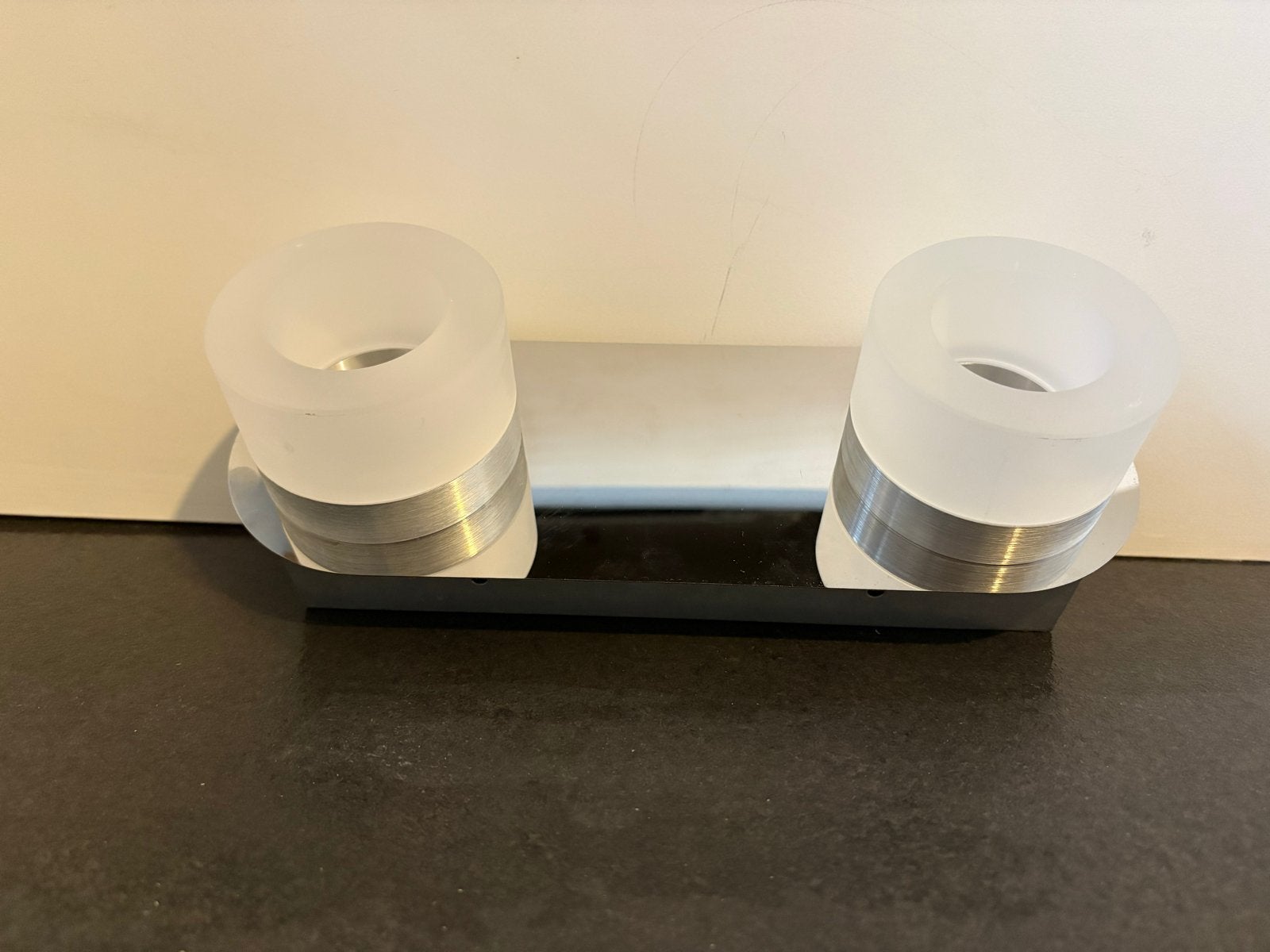 Moderne badkamerlamp met twee lichtpunten, Ophalen, Zilver, Gebruikt, Overige fittingen