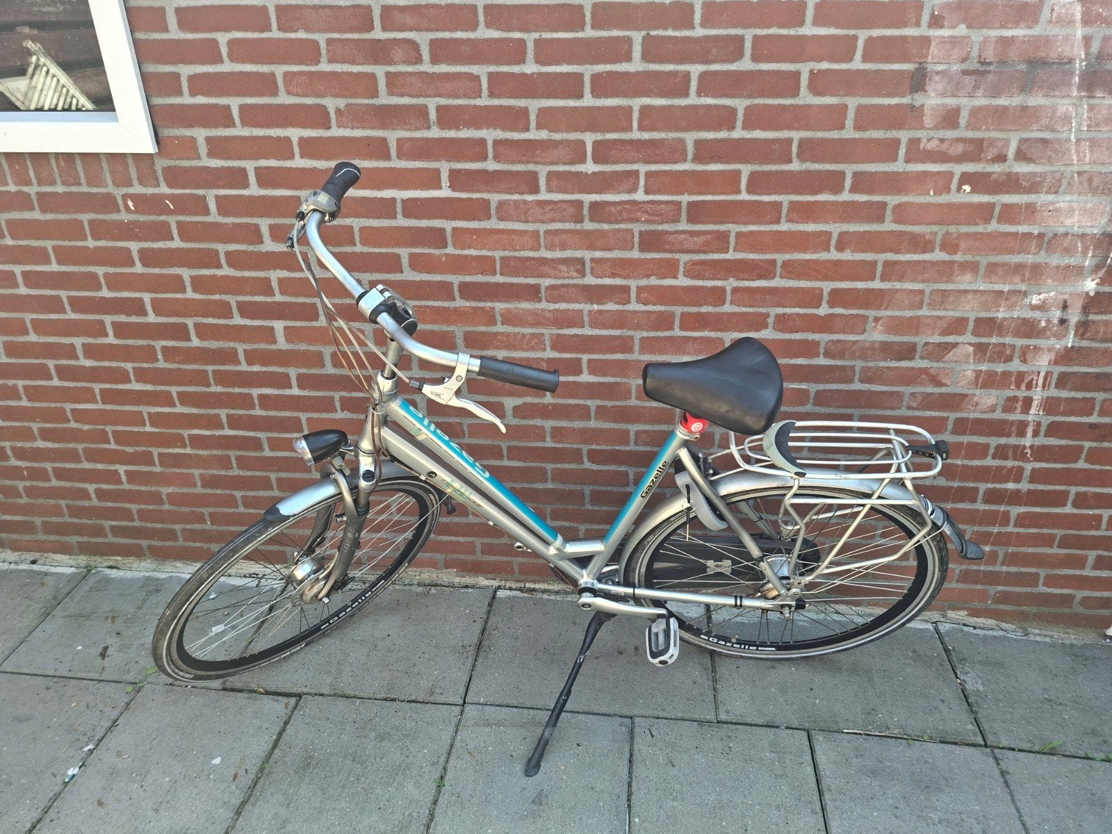 Gazelle damesfiets, zilver/blauw, goede staat, Ophalen, Velgrem, Versnellingen, Gazelle