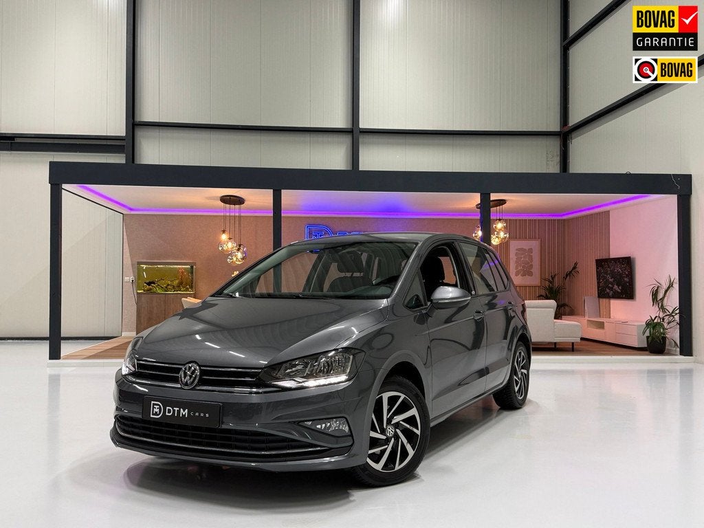 Volkswagen Golf Sportsvan 1.0 TSI Highline Aut. | Trekhaak |, Auto's, Volkswagen, Stof, Gebruikt, Euro 6, Golf Sportsvan