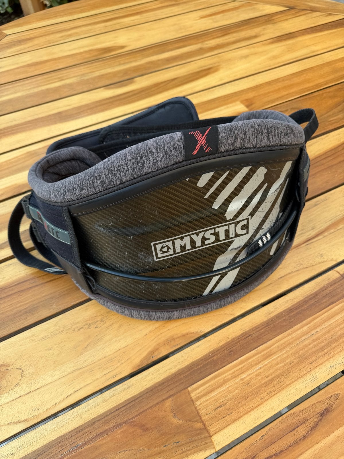 Mystic Majestic X Kitesurf Harnas maat M, Watersport en Boten, Trapeze, Geen board, Ophalen of Verzenden, Zo goed als nieuw