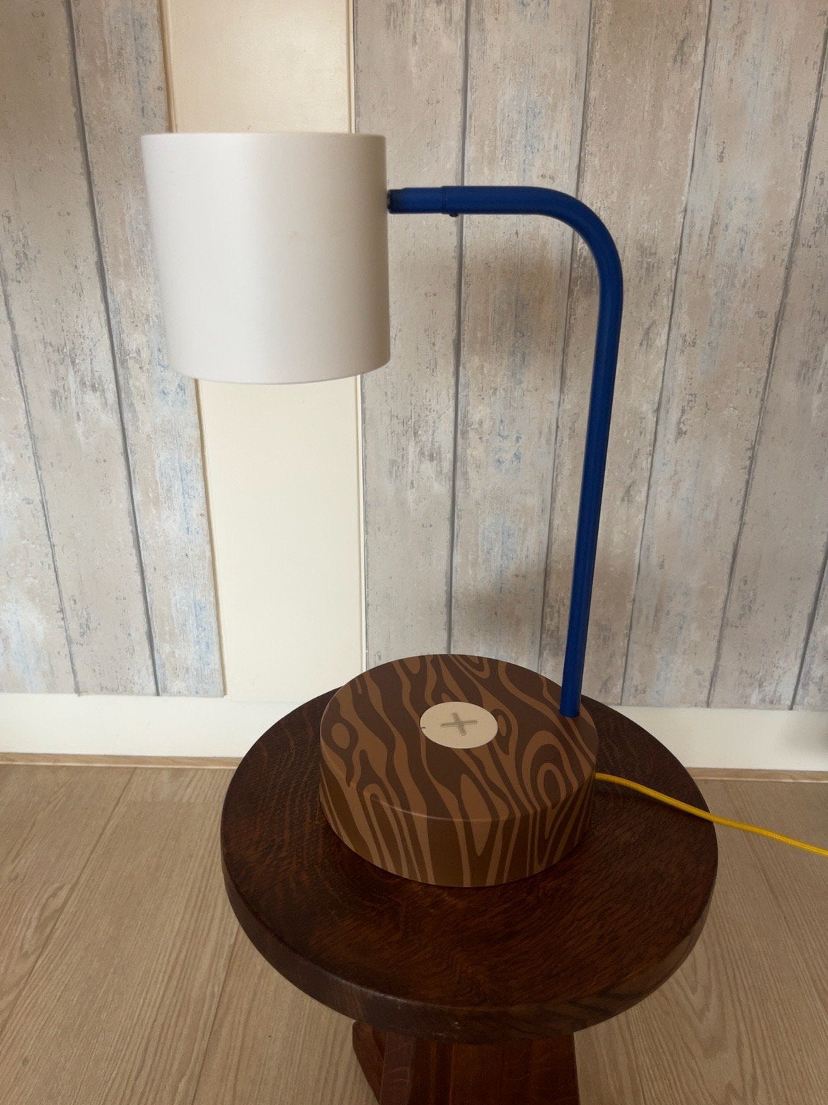 Design Ikea tafellampje met inductie oplader., Ophalen, Zo goed als nieuw, IKEA, Design