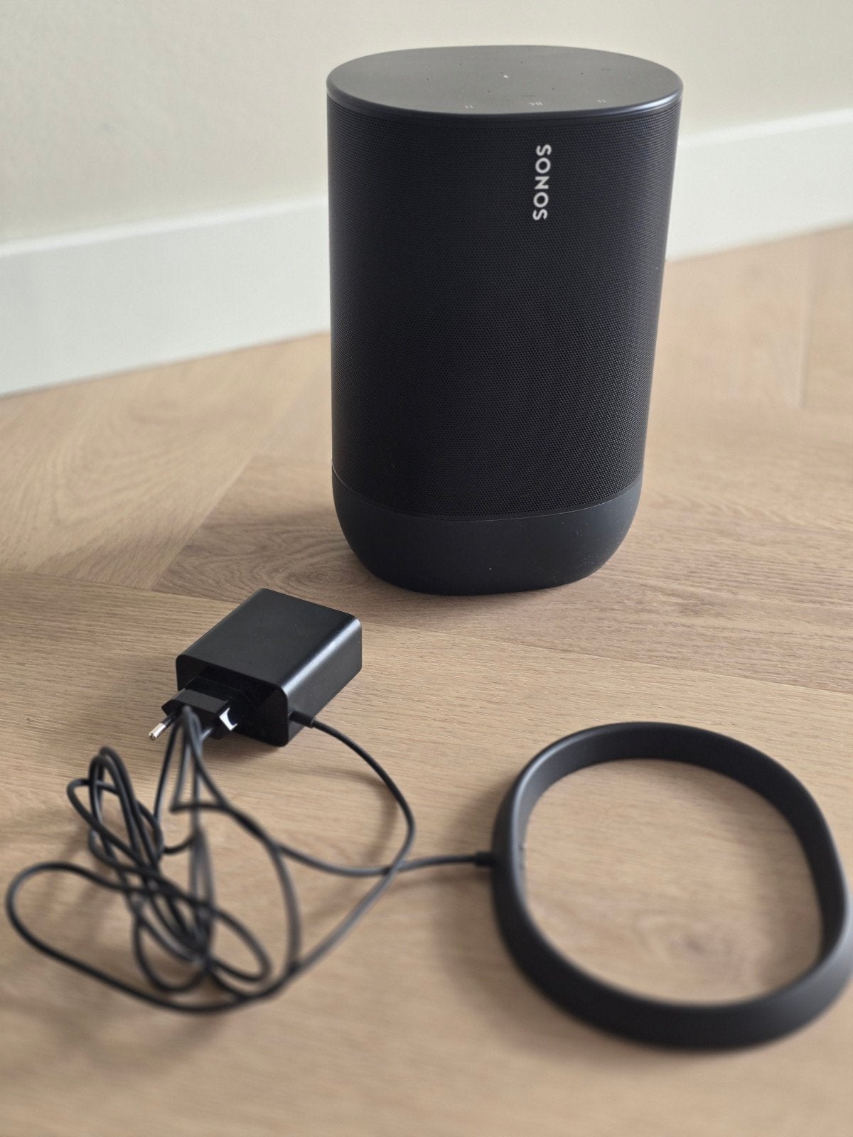 Sonos Move Draagbare Smart Speaker Zwart - Zo goed als nieuw, Audio, Tv en Foto, Luidsprekers, Ophalen, Zo goed als nieuw, Draagbare speaker