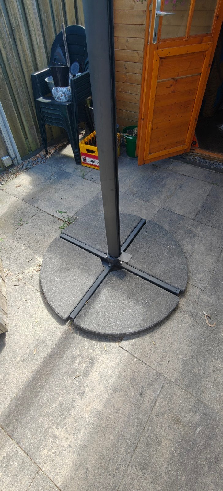 Parasolvoet voor zweefparasol - stevig en stabiel, Tuin en Terras, Parasols, Gebruikt, Parasolvoet, Minder dan 1 meter, Ophalen