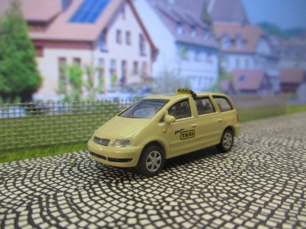 Volkswagen Sharan - Schuco Taxi, Ophalen of Verzenden, Zo goed als nieuw, Auto, Schuco