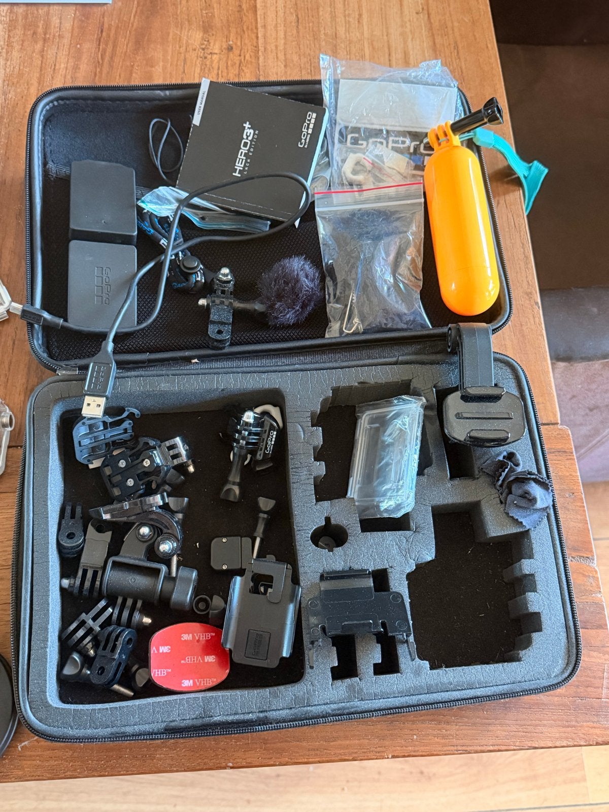 GoPro HERO3+ met uitgebreide accessoires en koffer, Ophalen of Verzenden, Gebruikt, GoPro