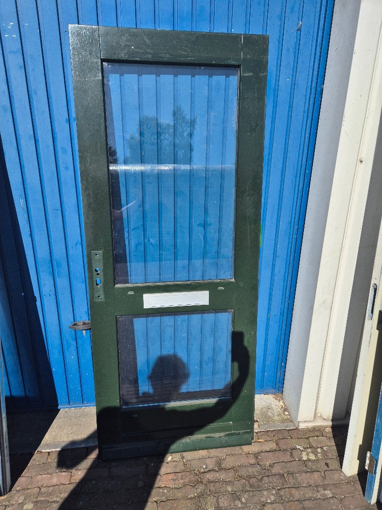 Partij voordeur deur buitendeur hout 210,5/211x87,2. ( 003 )