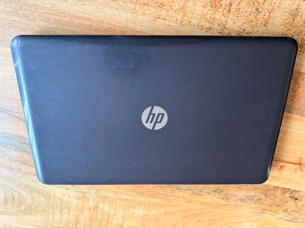 17” hp laptop voor onderdelen of reparatie zonder hdd, Ophalen, 17 inch of meer, Onbekend, HDD
