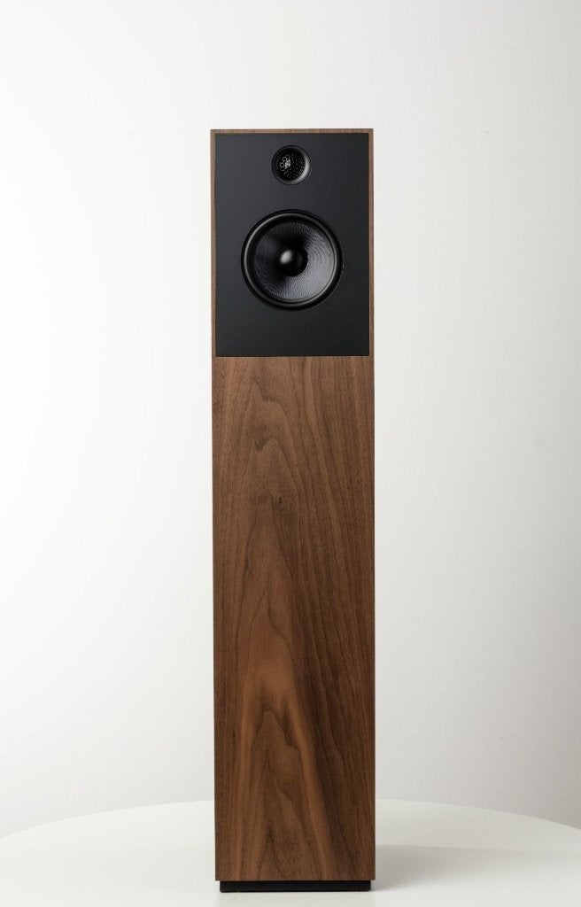 Guru 28 TRADE.INRUIL. Walnut/walnoot. Nieuw bij Freakuence!, Overige merken, Cambridge Audio, Audio Partnership Plc, Gallery Court, Hankey Place, London, SE1 4BB, United Kingdom
