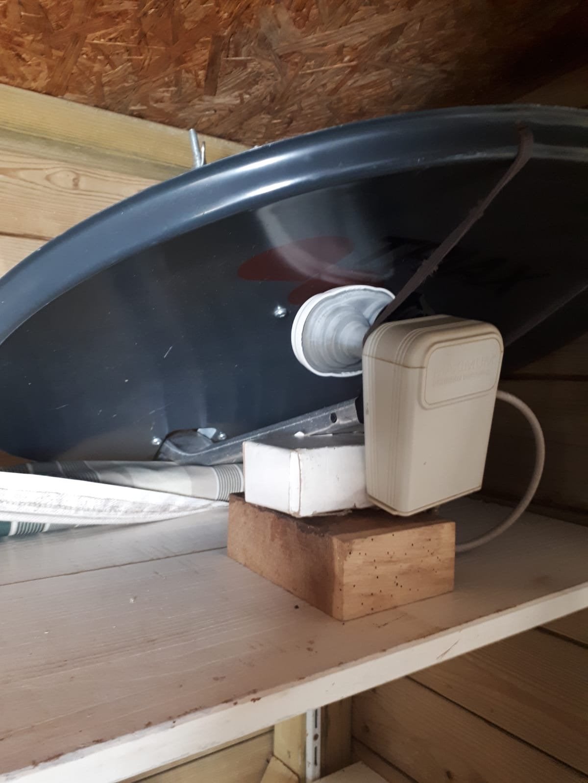 Satelliet met standaard en ontvanger - SAB SKY 4900 FTASC HD, Ophalen, Gebruikt, (Schotel)antenne, Overige merken