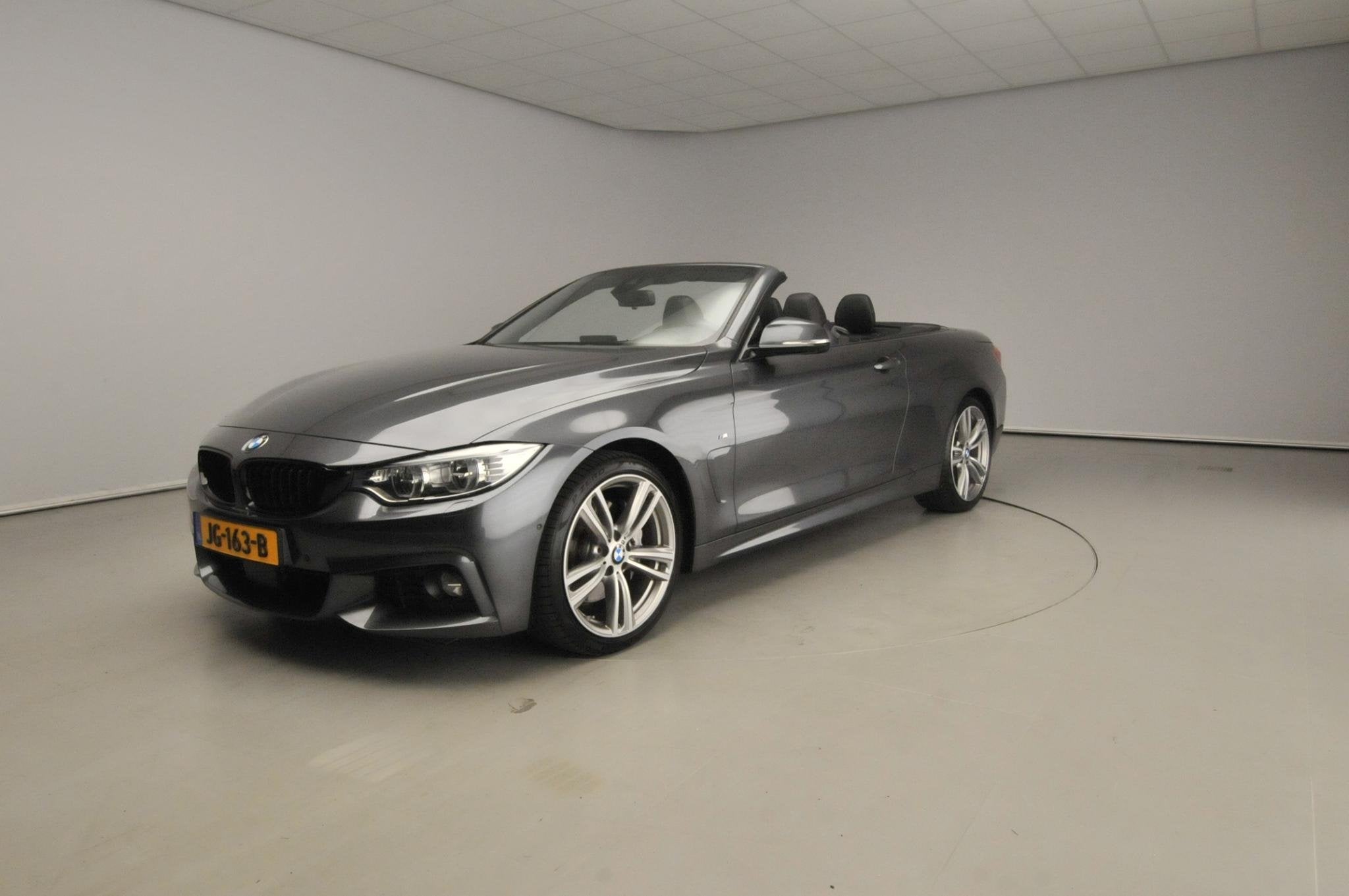 BMW 4 Serie Cabrio 435i High Executive M Sport | Leder | HUD, Auto's, Achterwielaandrijving, 4-Serie, Cabriolet, 4 stoelen