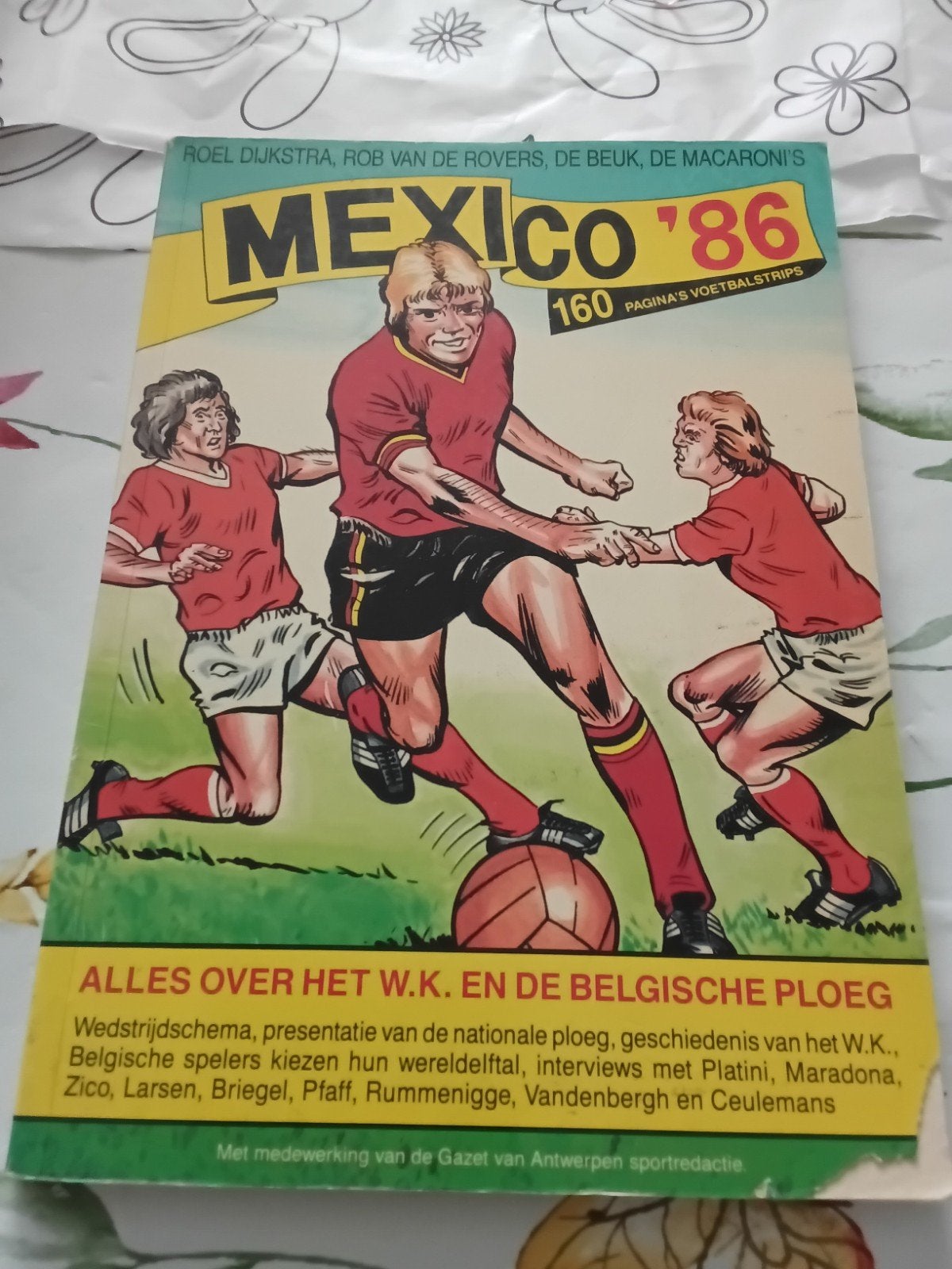 voetbalstrip van MEXICO '86.Met verschillebde stripverhalen., Ophalen of Verzenden
