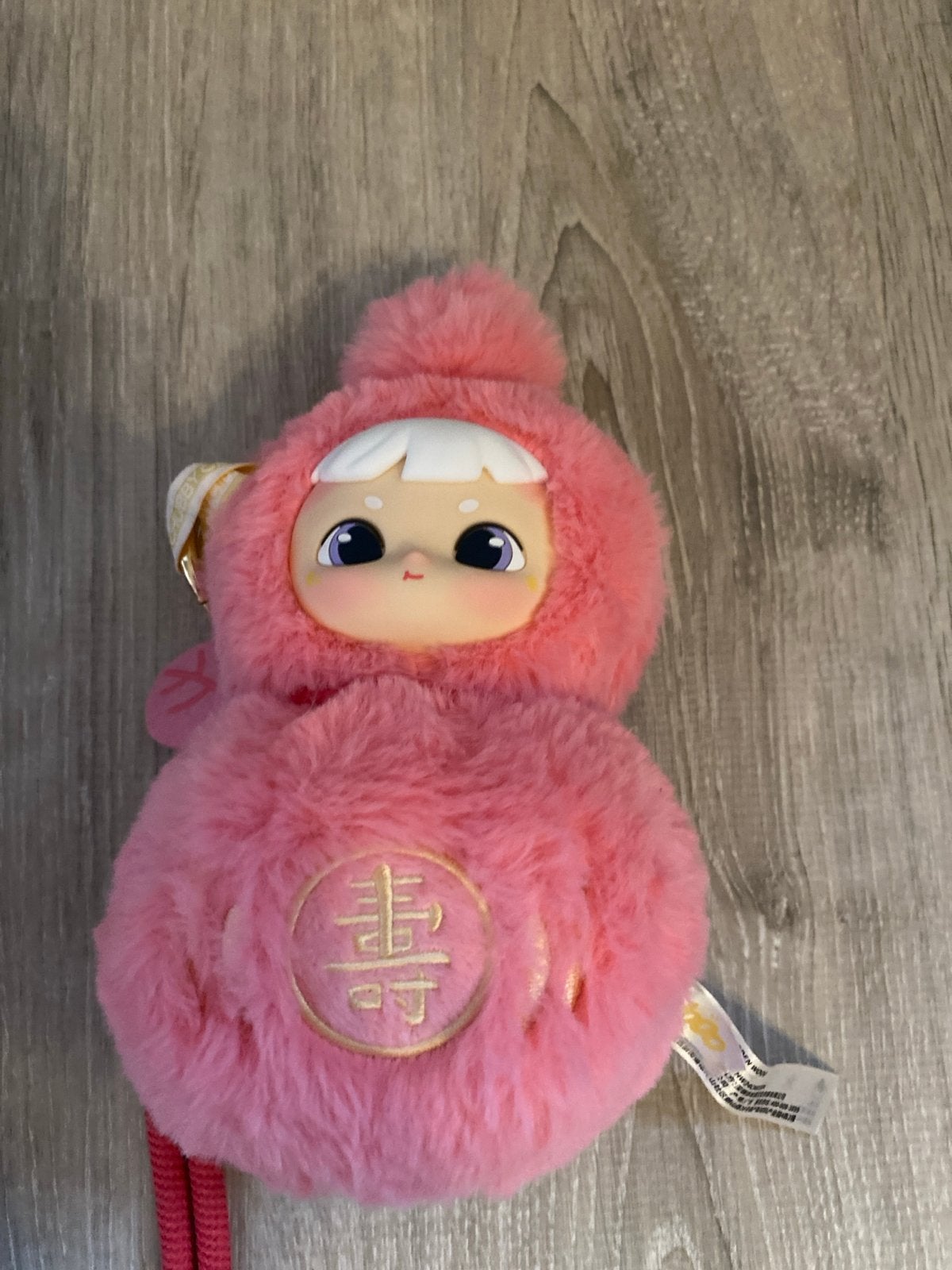 Roze pluche knuffel met capuchon en gouden borduursel, Overige merken, Overige karakters, Overige typen, Ophalen of Verzenden