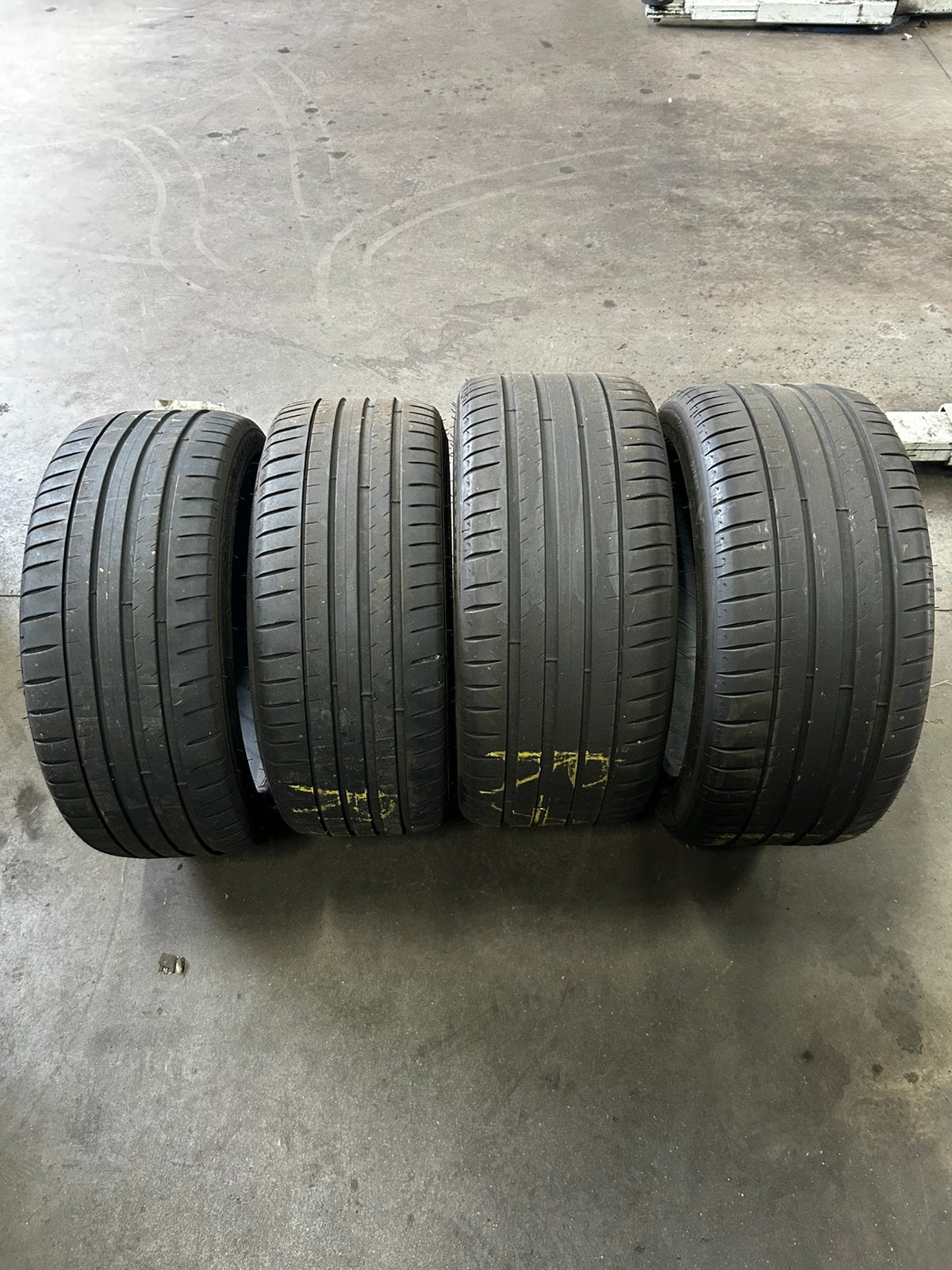 Michelin Pilot Sport 4 - 225/40/18 - 255/40/18. Breedset, Ophalen, 18 inch, Band(en), Zomerbanden
