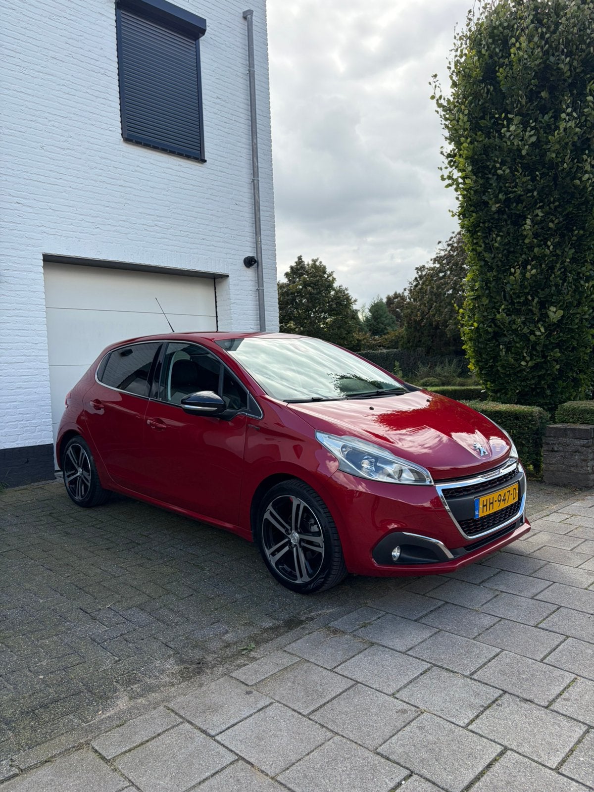 Peugeot 208 1.2 VTI 81KW/110PK | Airco | Bluetooth |, Auto's, Voorwielaandrijving, 40 €/maand, Origineel Nederlands, Bedrijf