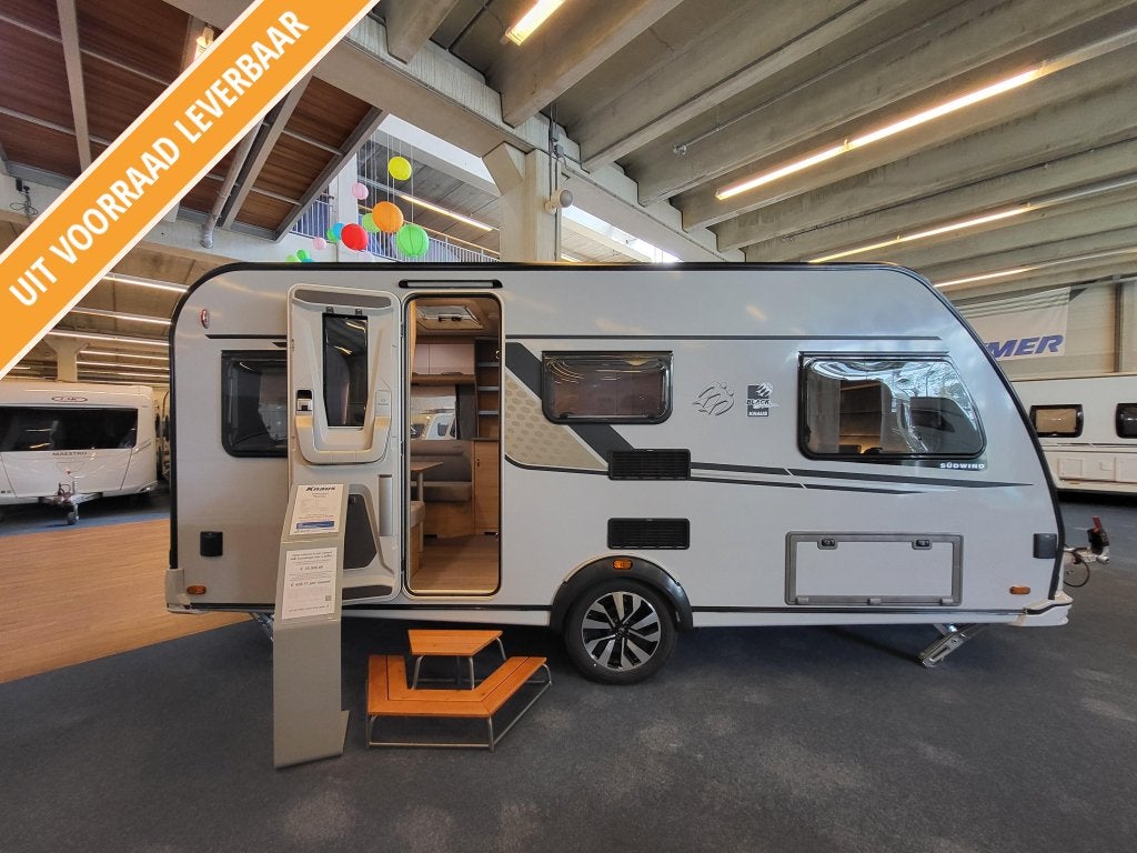 Knaus Sudwind Black Selection 460 EU; mooi compleet, Rondzit, Bedrijf, Schokbreker, Knaus