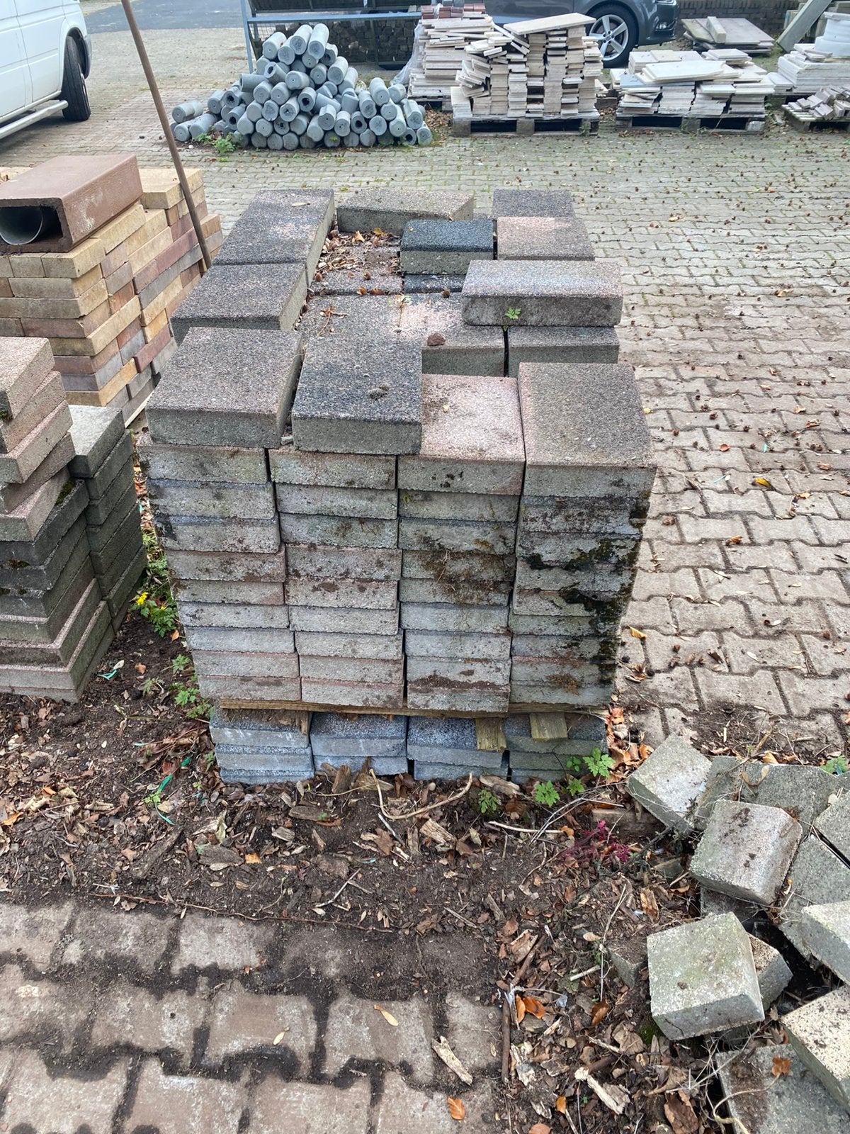 Wegens verhuizen bijna gratis, Ophalen of Verzenden, Zo goed als nieuw, Beton
