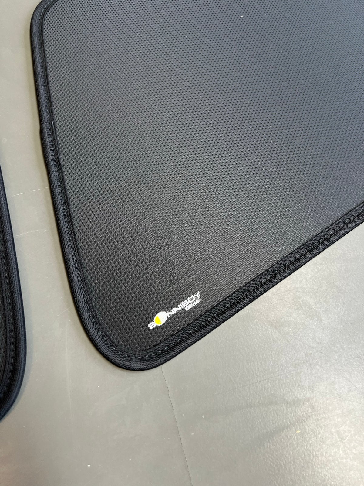 Sonniboy zonneschermen set voor BMW 5 Serie G31 Touring, Auto diversen, Ophalen, Gebruikt