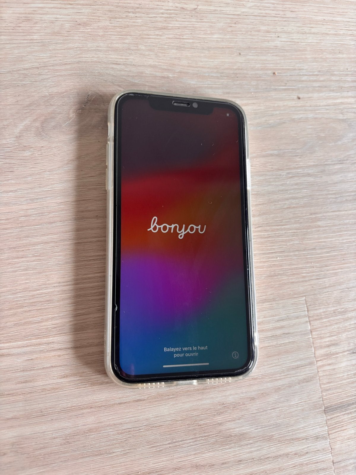 iPhone XR met gebarsten achterkant (werkt nog), Ophalen, 128 GB, Wit, IPhone XR