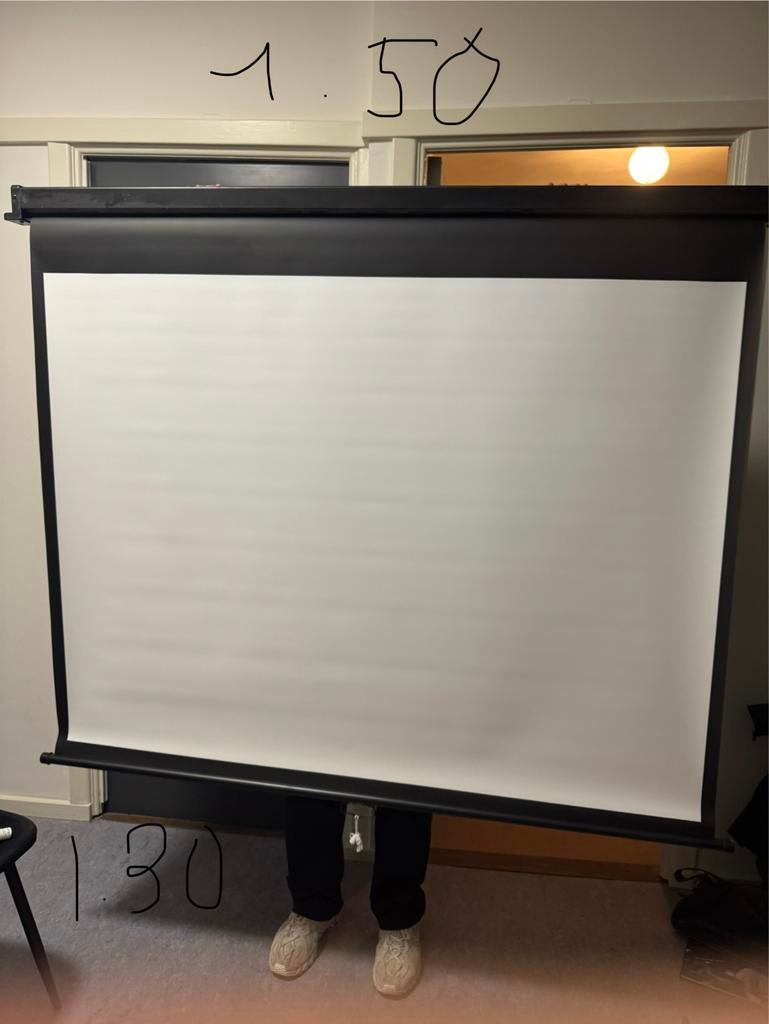 Projectiescherm 150x130 cm - Nieuwstaat, Ophalen, Zo goed als nieuw