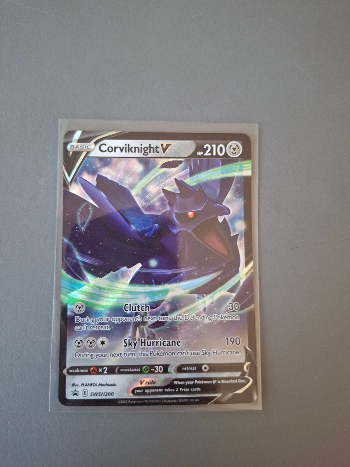 Corviknight v swsh200 promo., Hobby en Vrije tijd, Verzamelkaartspellen | Pokémon, Ophalen of Verzenden, Losse kaart, Foil