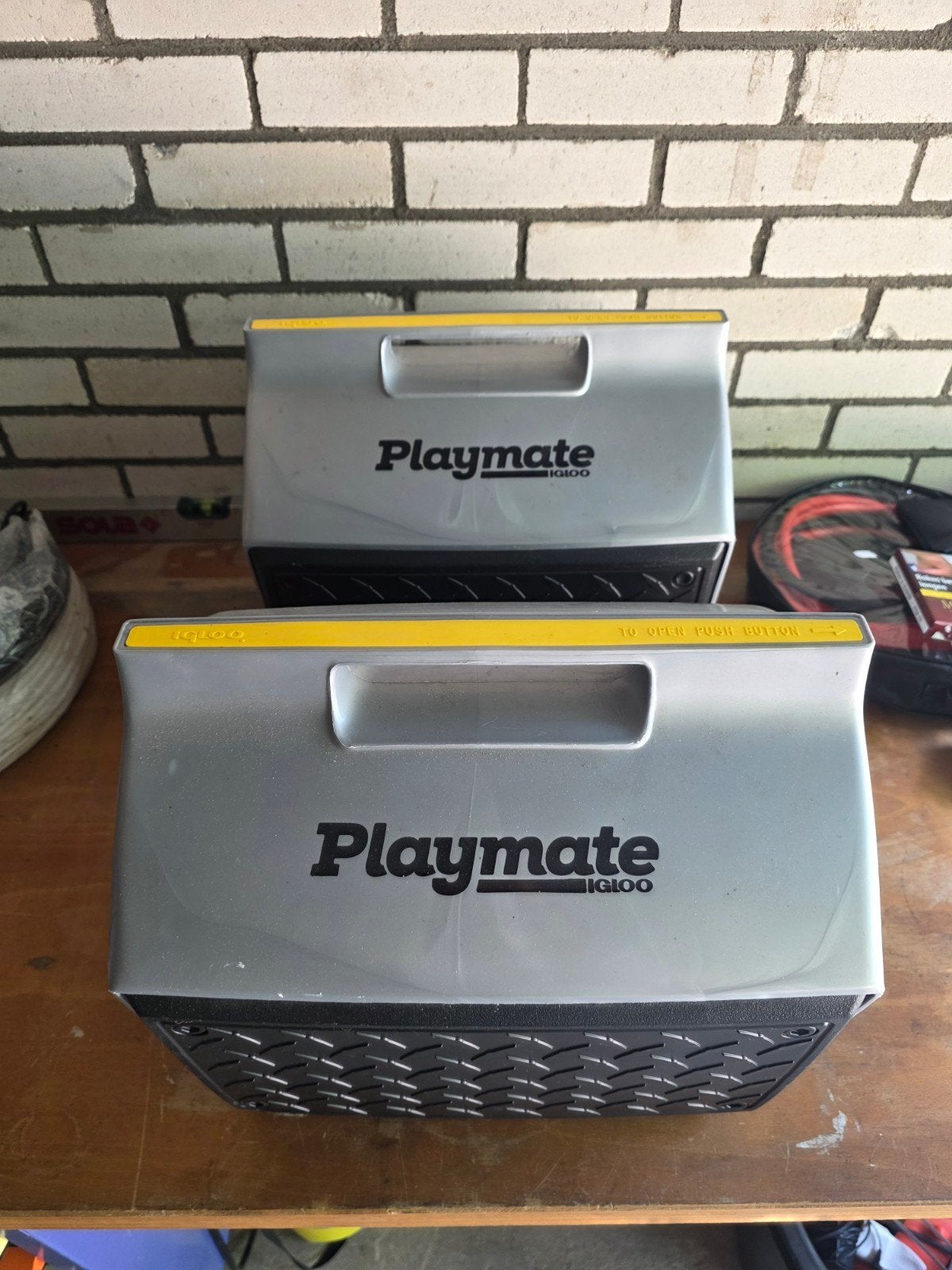 Playmate Igloo Koelboxen - Set van 2, Caravans en Kamperen, Koelboxen, Ophalen of Verzenden, Gebruikt, Koelbox, Koelelement