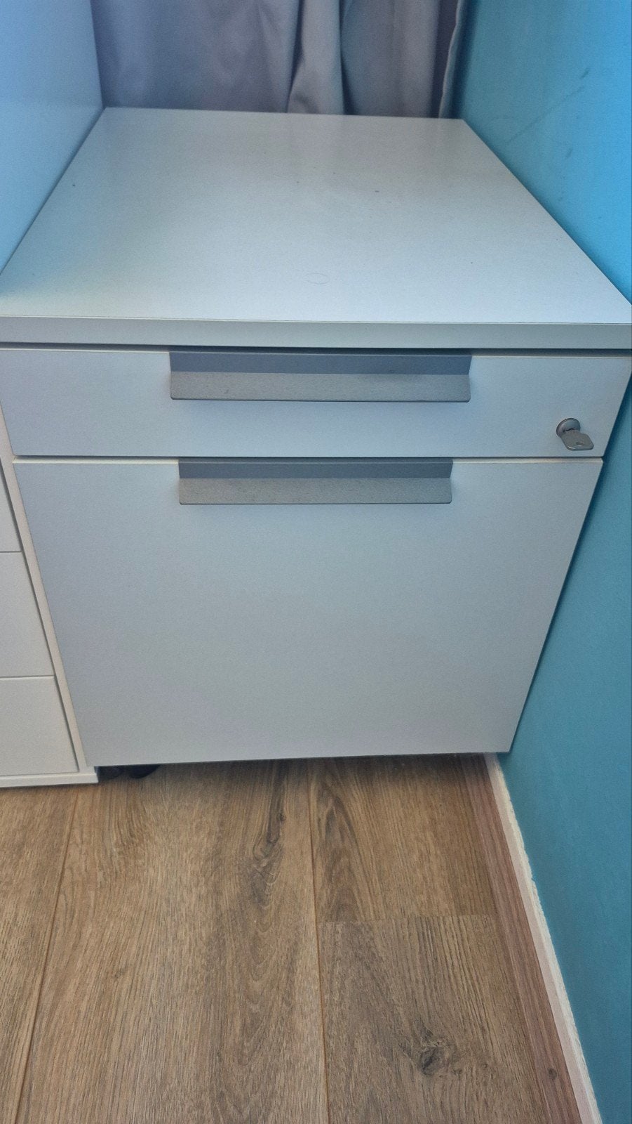 Witte archiefkast met slot, Huis en Inrichting, Ophalen, 50 tot 100 cm, Zo goed als nieuw, Minder dan 100 cm