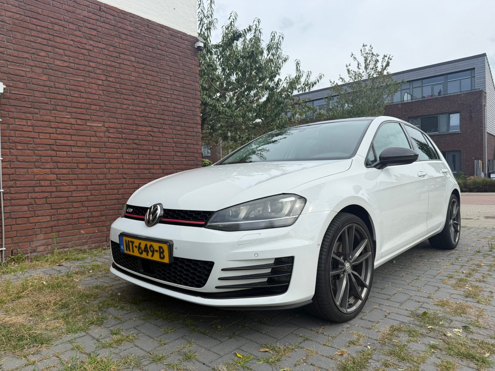 Volkswagen Golf 2.0 TDI 110KW 5D DSG 2013 Wit, 680 kg, 4 cilinders, Wit, Leder