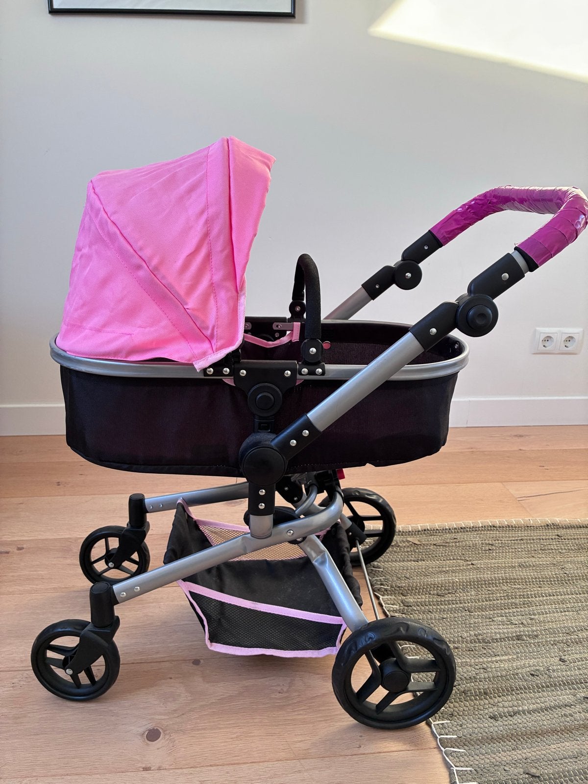 Roze poppenwagen, Kinderen en Baby's, Ophalen, Gebruikt, Overige typen