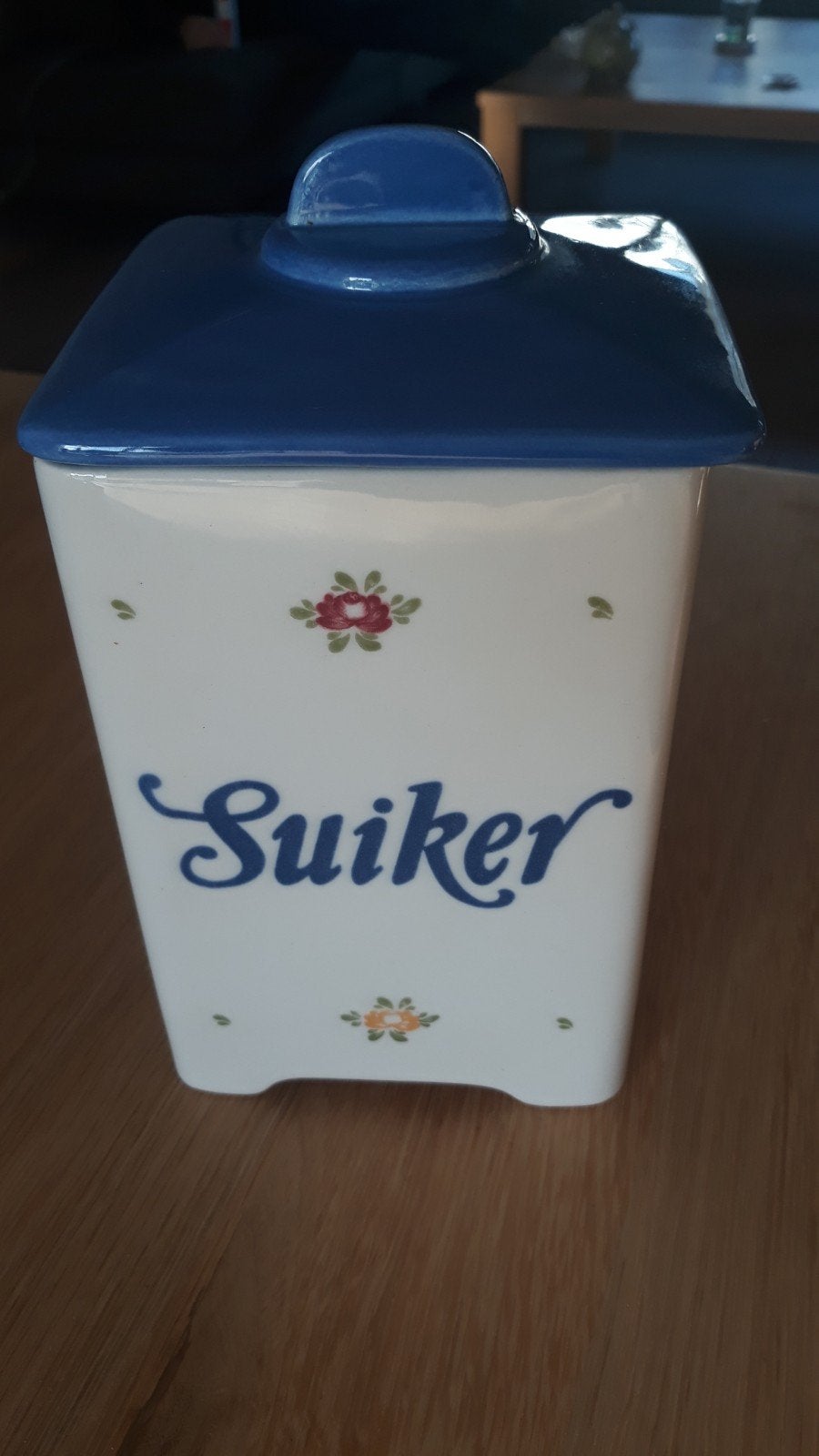 Vintage Suikerpot. Petit Rose € 15,00, Overige merken, Keramiek, Nieuw, Ophalen of Verzenden