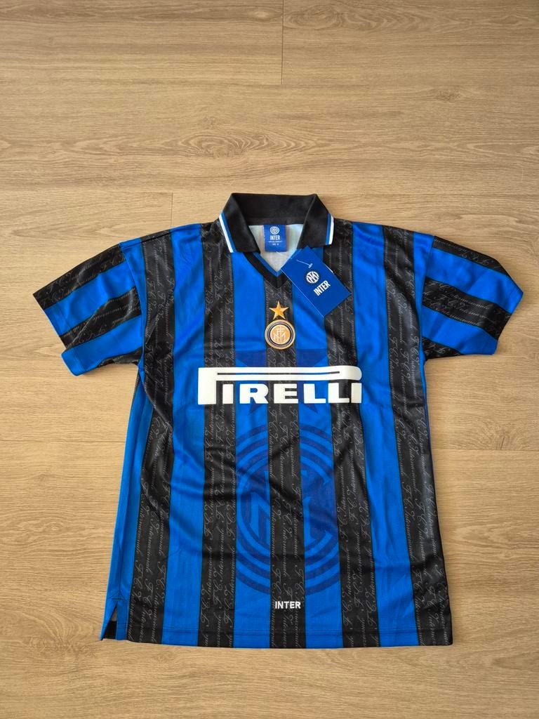 Inter Milaan 2023-2024 Retro Shirt Maat M *NIEUW MET KAARTJE, Ophalen of Verzenden, Nieuw, Maat 48/50 (M), Blauw