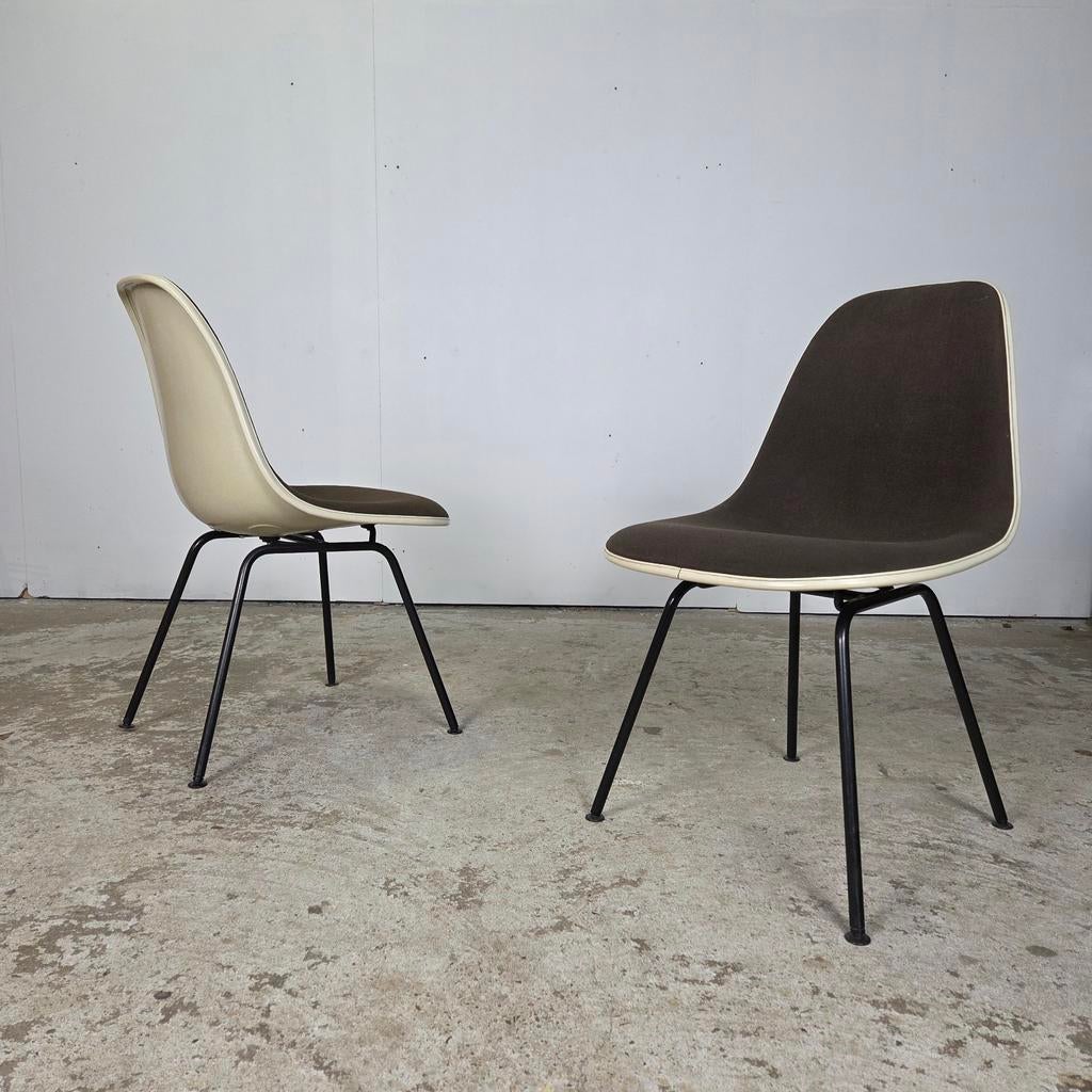 Setprijs! Eames Herman Miller, Vitra DSX stoelen fiberglass, Gebruikt, Twee, Bruin, Ophalen of Verzenden