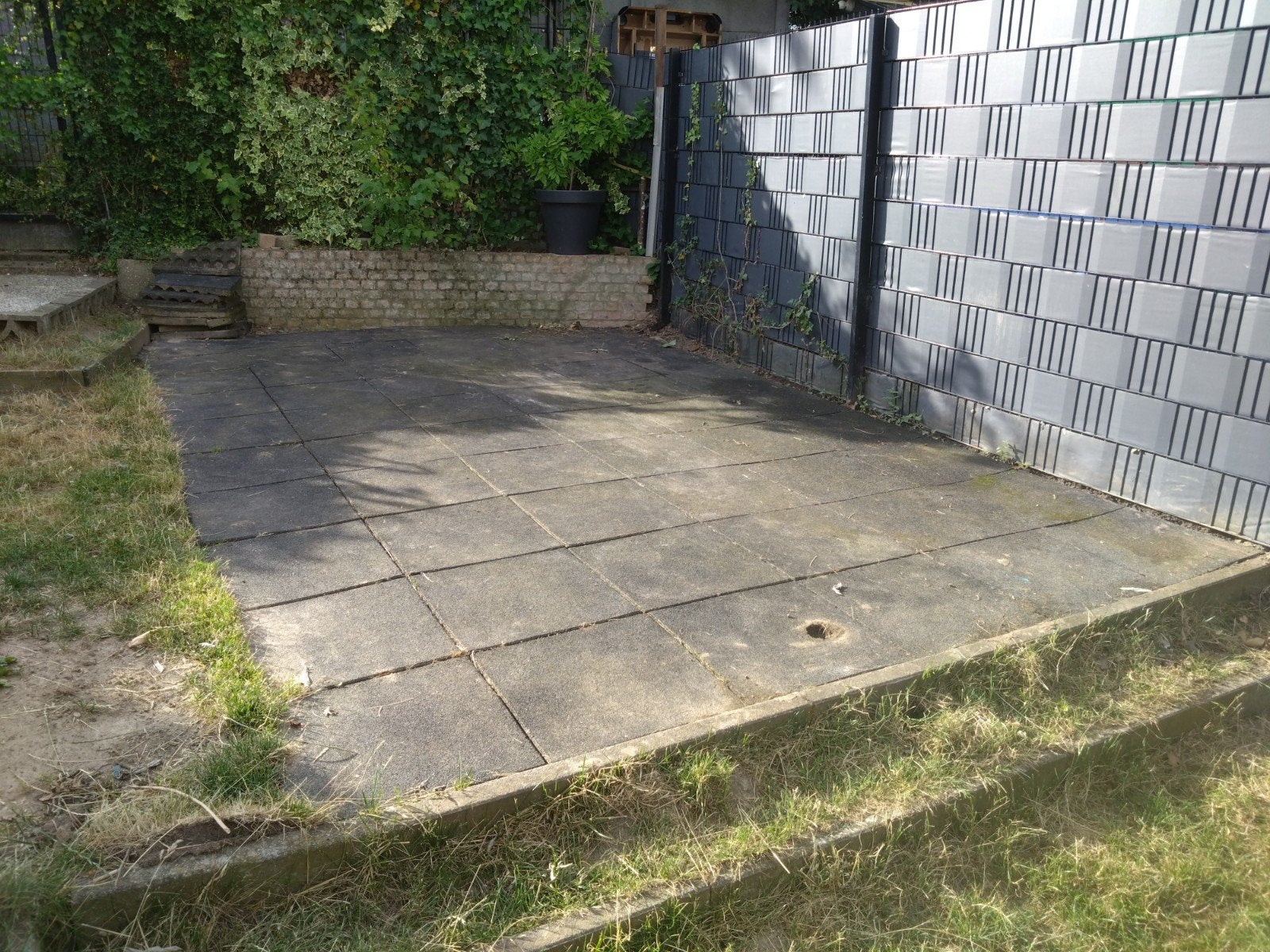 Rubber tegels 50x50 - 67 stuks, Ophalen, Gebruikt, Overige typen, Rubber