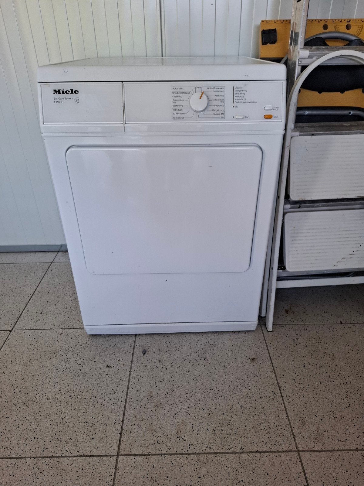 Miele T 8303 SoftCare System Wasdroger, Ophalen, 6 tot 8 kg, Gebruikt, Luchtafvoer
