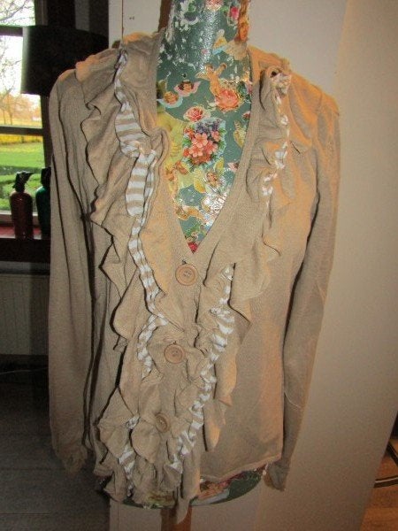D1725 QUESTION mt XL vest beige wit chabot roezels, Verzenden, Beige, Maat 46/48 (XL) of groter, Zo goed als nieuw