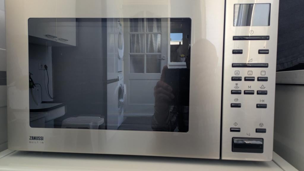 Zanussi Inbouw Combimagnetron ZMB32CT-X, Combimagnetron, Gebruikt, Ophalen of Verzenden, Inbouw