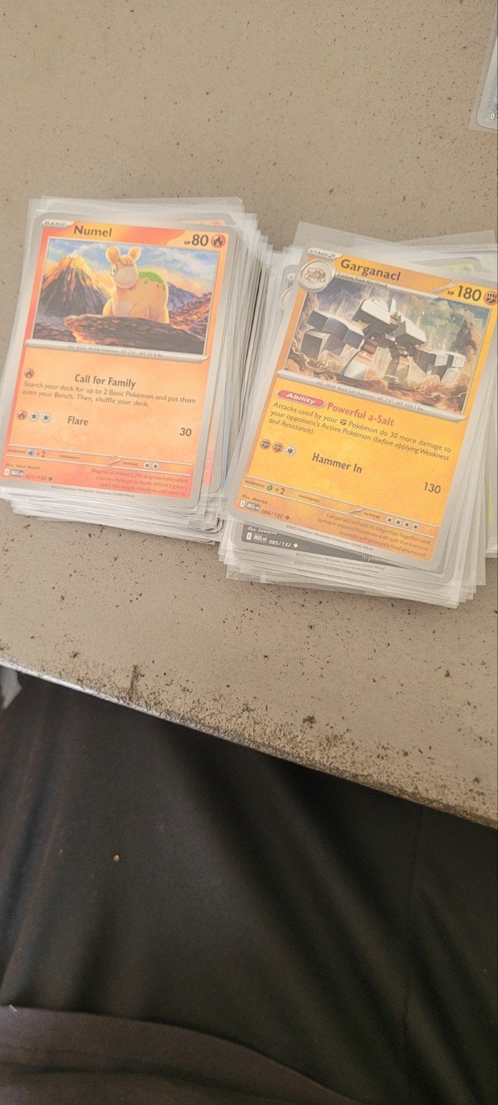 mega evolution bulk: 96 gewone, 61 holo/reverse (weinig dubb, Ophalen of Verzenden, Gebruikt, Meerdere kaarten, Foil