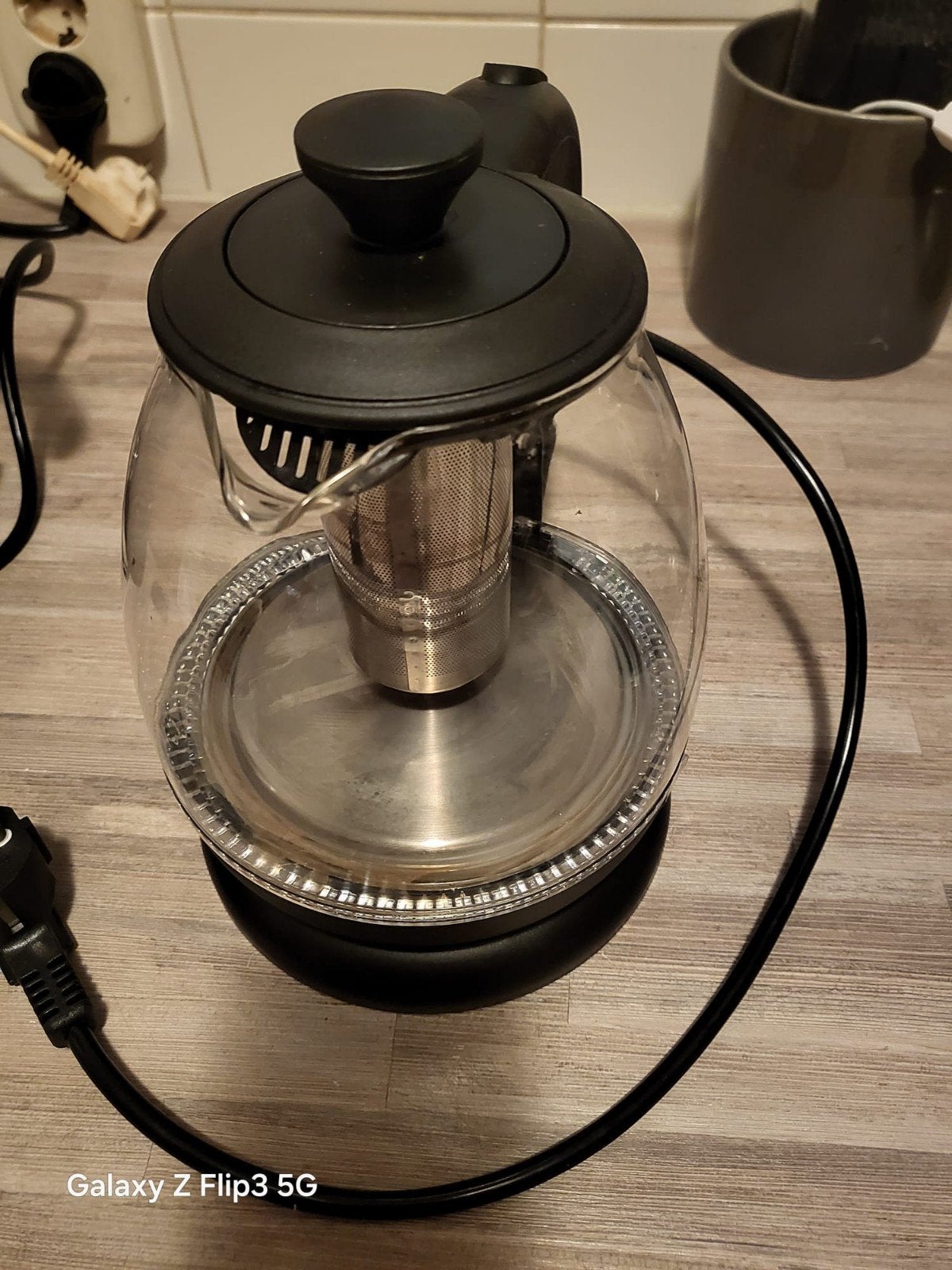 Taylor Sweden Waterkoker met theefilter en warmhoudfunctie, 1 tot 2 liter, Ophalen of Verzenden, Gebruikt, Rvs
