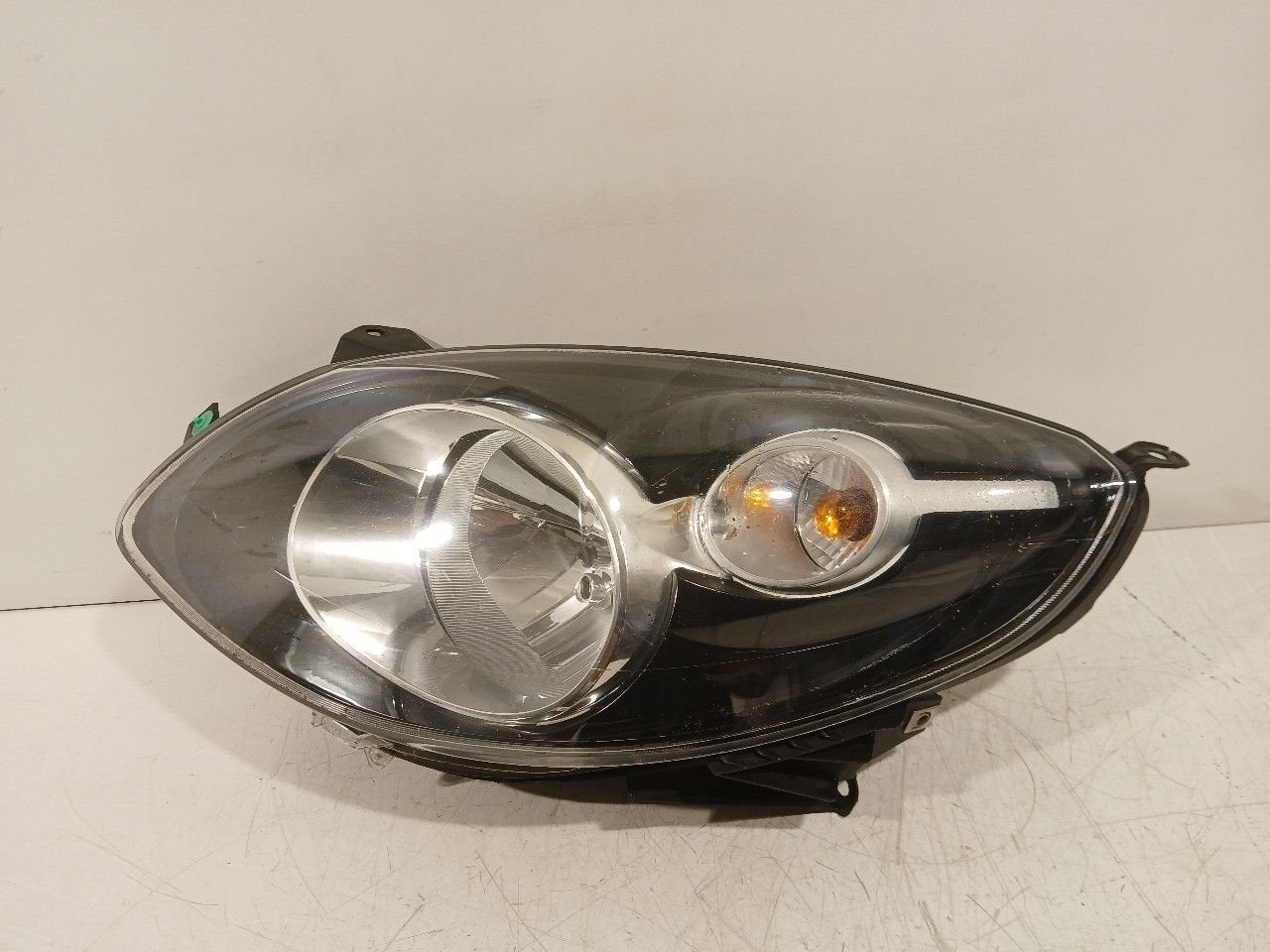 Koplamp links Renault Twingo, Onderdelen@venauto.nl, Van der Ven Autorecycling B.V., Gebruikt, Ettenseweg 76, 4706 PB Roosendaal, The Netherlands