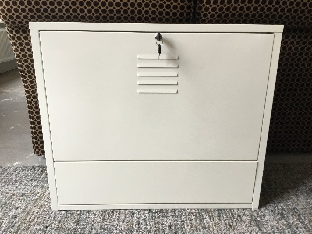 Ikea wandbureau, Ophalen, Overige typen, Metaal, Zo goed als nieuw