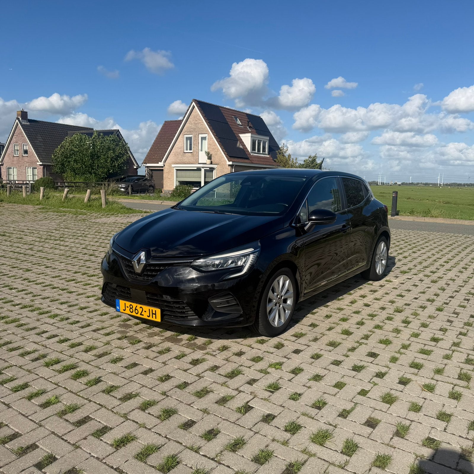Renault Clio 1.0 TCe 100pk 2020 Zwart, Voorwielaandrijving, 580 kg, 100 pk, Origineel Nederlands