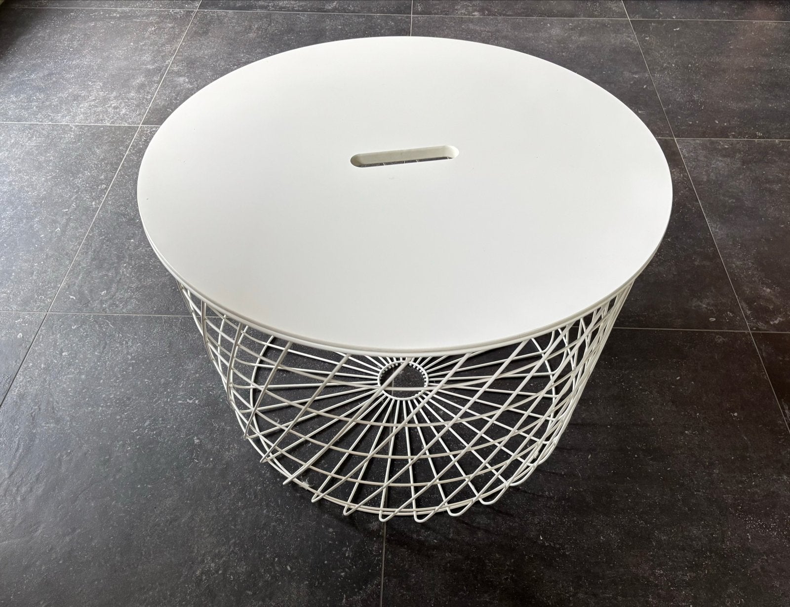 IKEA KVISTBRO opbergtafel wit, Huis en Inrichting, Ophalen, Minder dan 45 cm, Metaal of Aluminium, Rond
