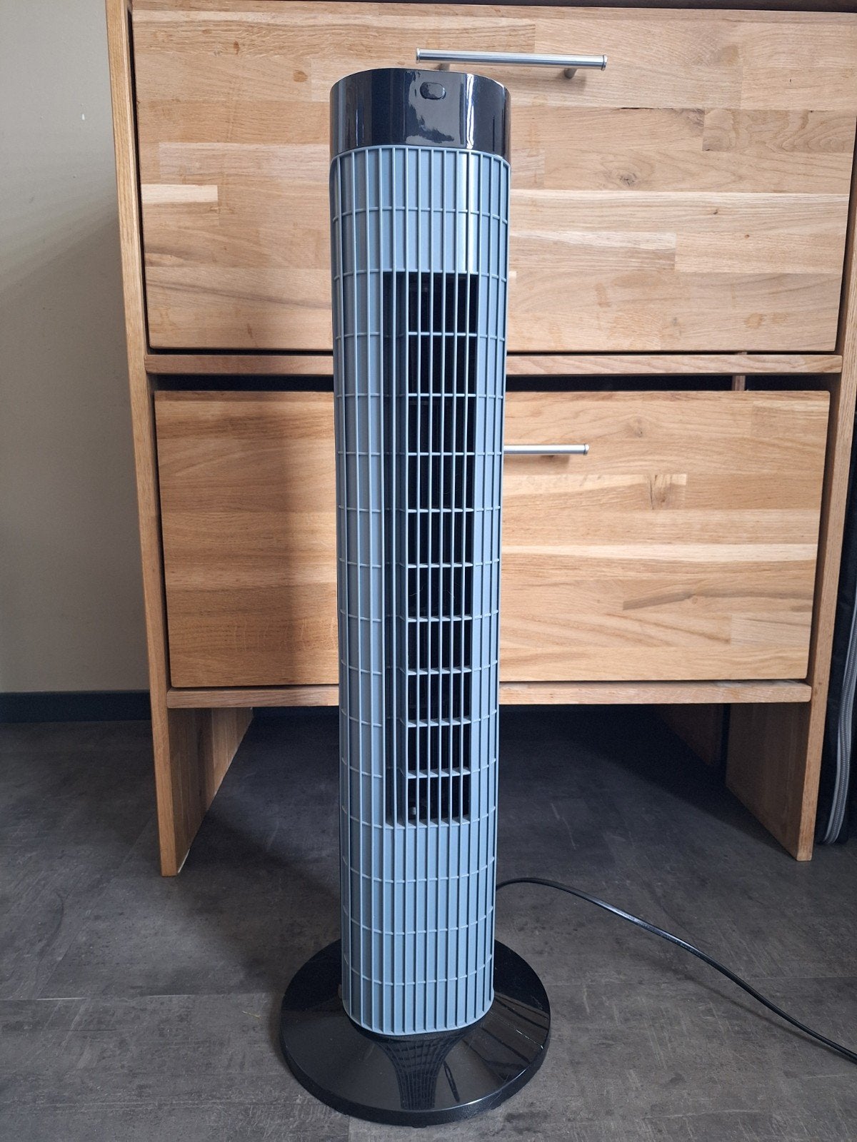 HandsOn Canberra Zuilventilator met afstandsbediening, Ophalen, Ventilator met afstandsbediening, Zo goed als nieuw, Torenventilator
