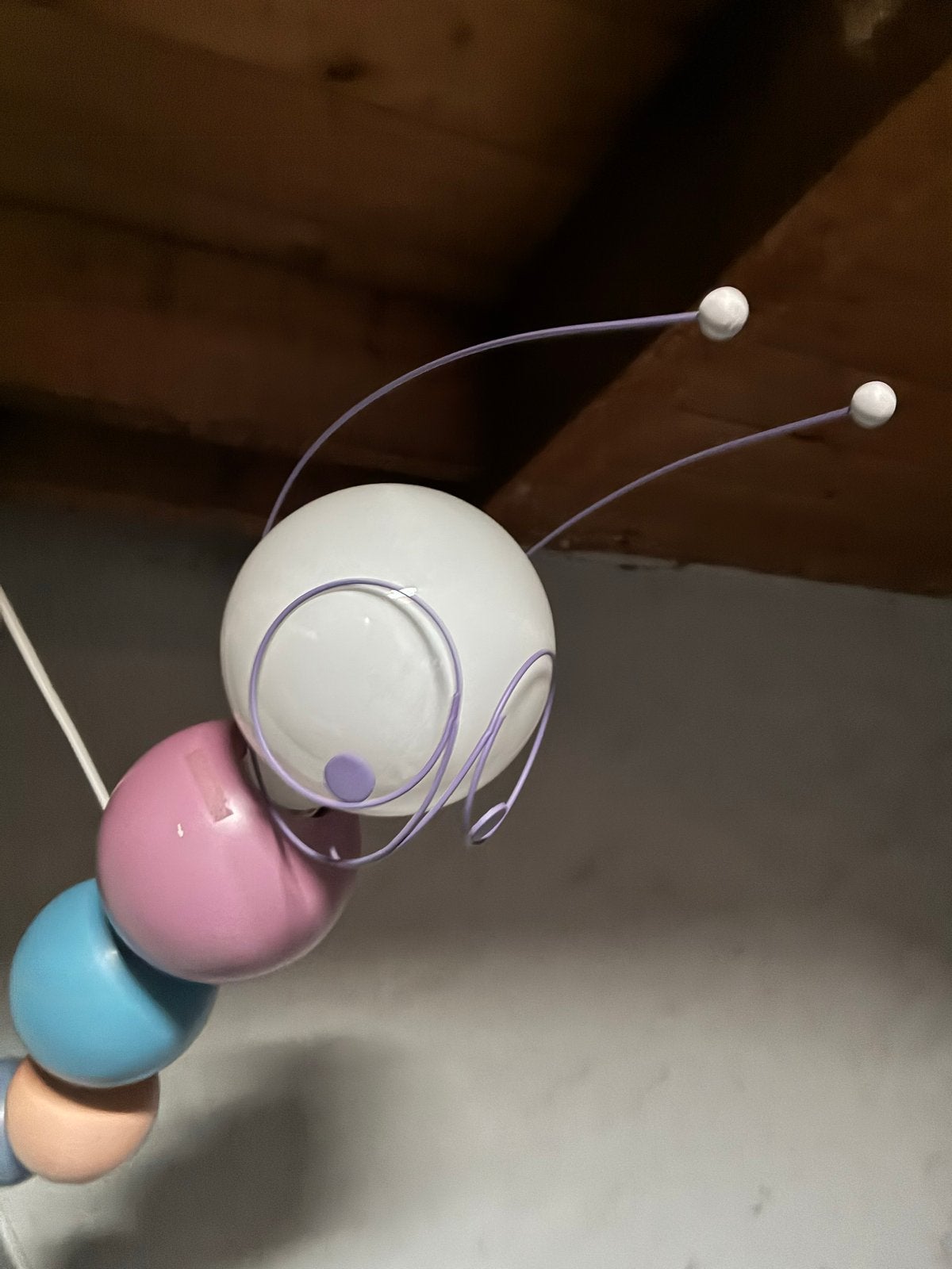 Leuke kleurrijke kinderlamp - rups design, Huis en Inrichting, Ophalen, Gebruikt, Kunststof, Meerkleurig