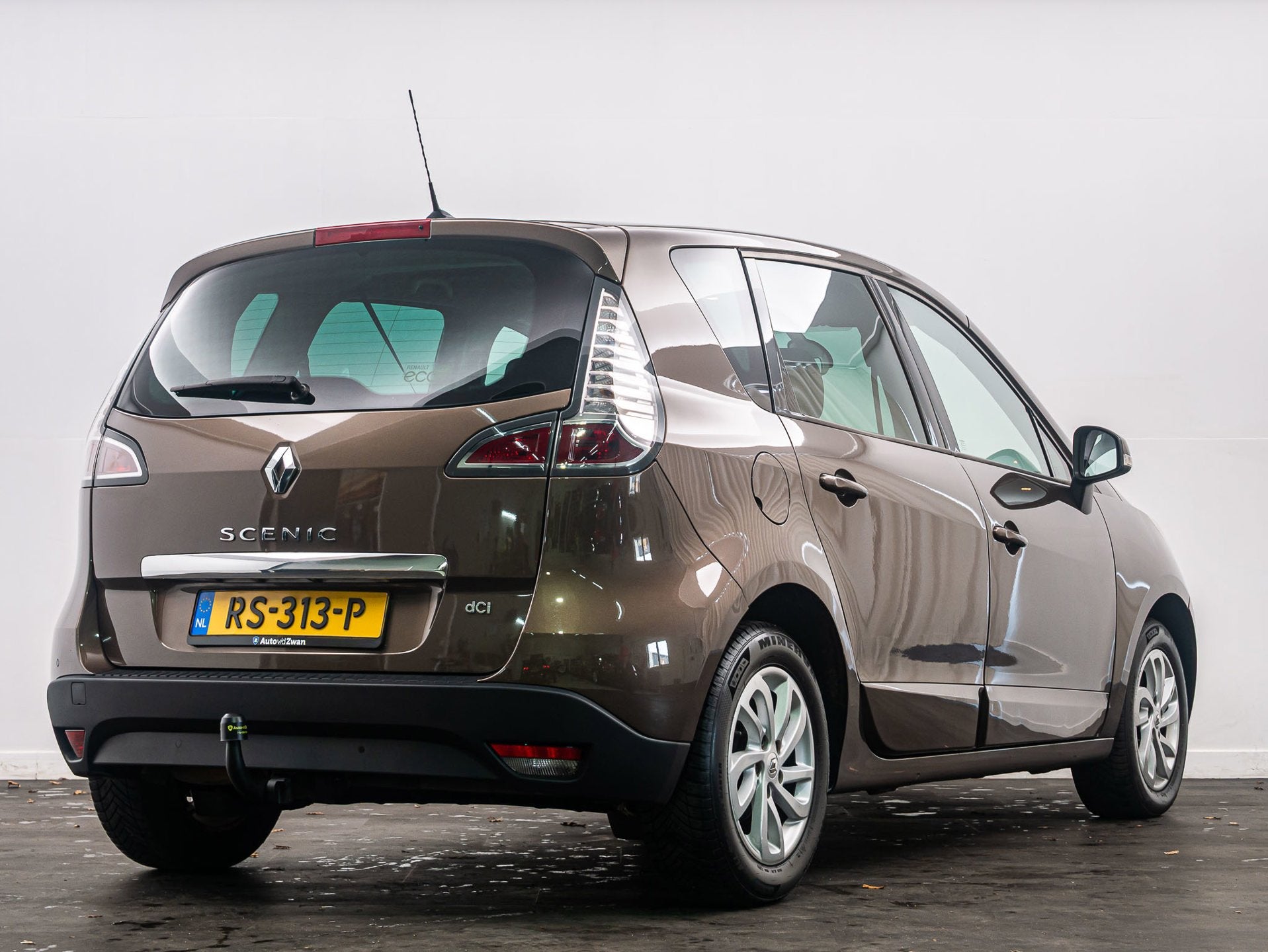 Renault Scénic 1.5 dCi Dynamique Navi/Clima/Cruise, Auto's, Renault, Euro 5, 730 kg, Gebruikt, Zwart