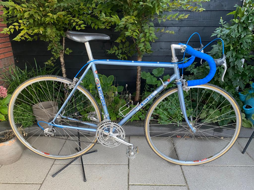 Benotto  racefiets in goese staat voor de liefhebber, Fietsen en Brommers, Fietsen | Racefietsen, 28 inch, Gebruikt, 53 tot 57 cm